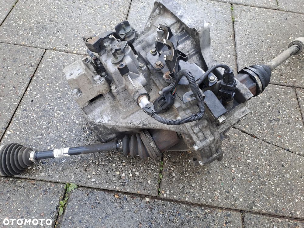 Kia Ceed Hyundai I30 1.4 16V G4FA skrzynia biegów z półośkami kod R81775 - 10