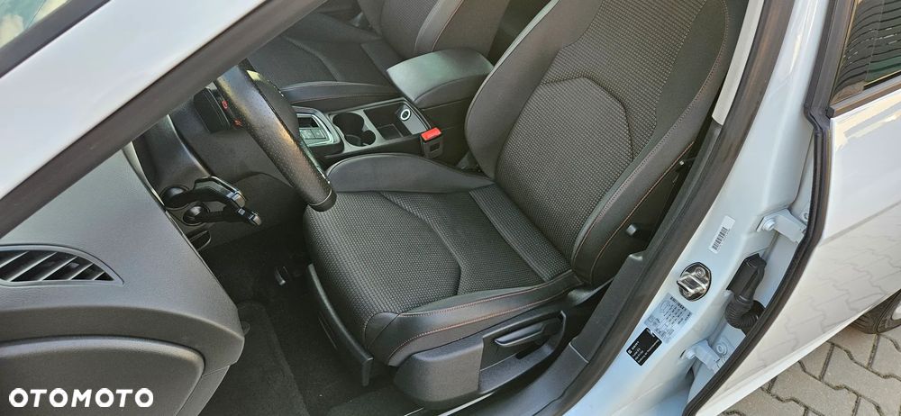 Seat Leon 2.0 TDI DPF Start&Stop DSG FR - 13