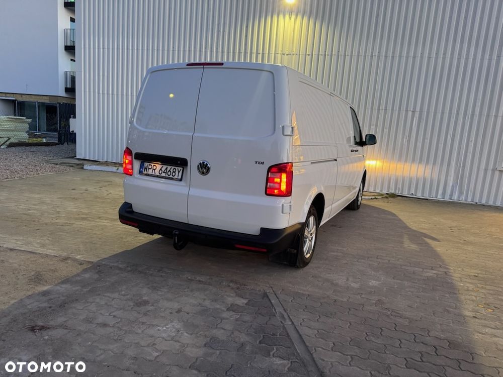 Volkswagen Transporter - 11