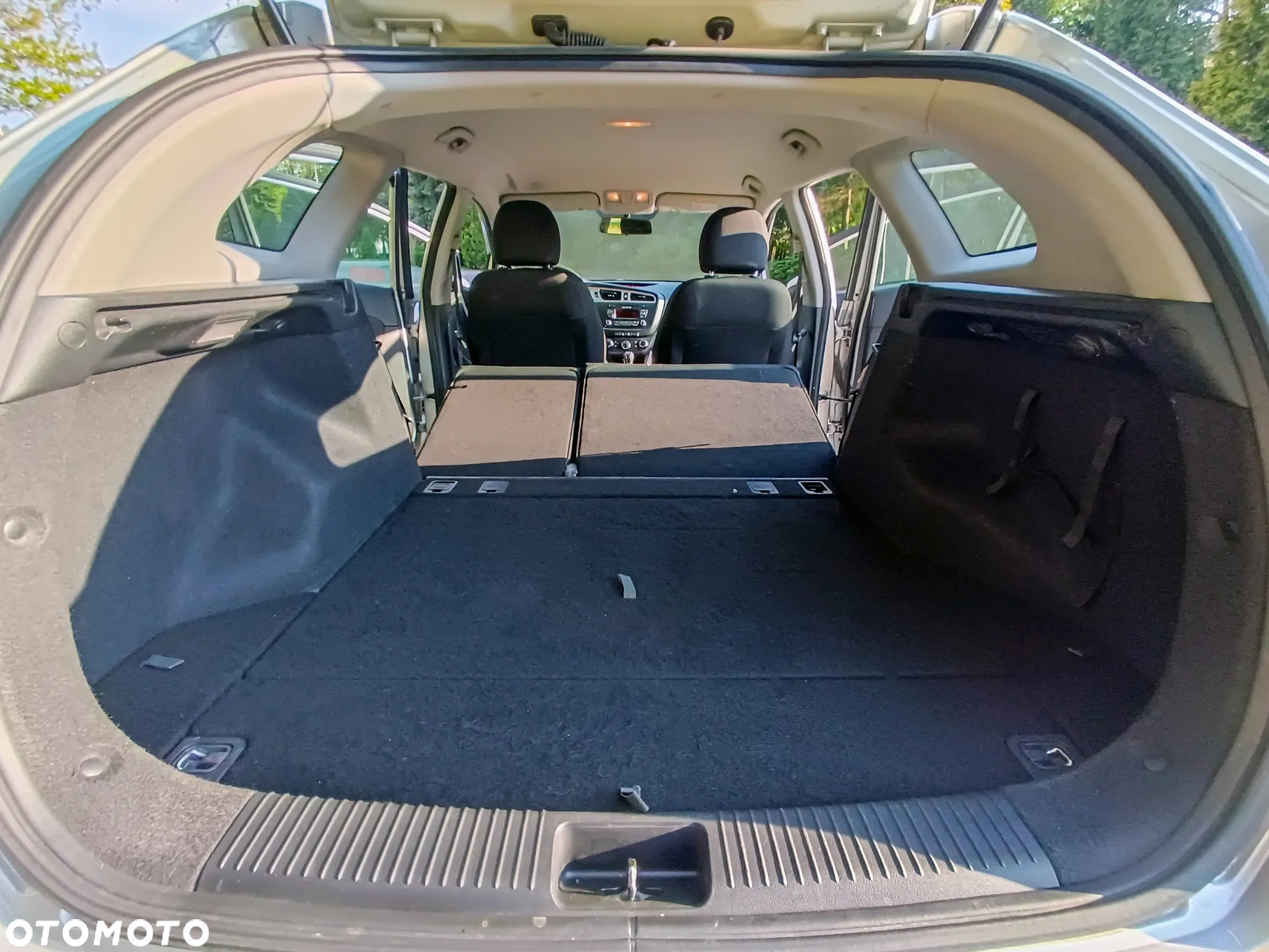 Kia Ceed Cee'd 1.4 CRDi S - 32