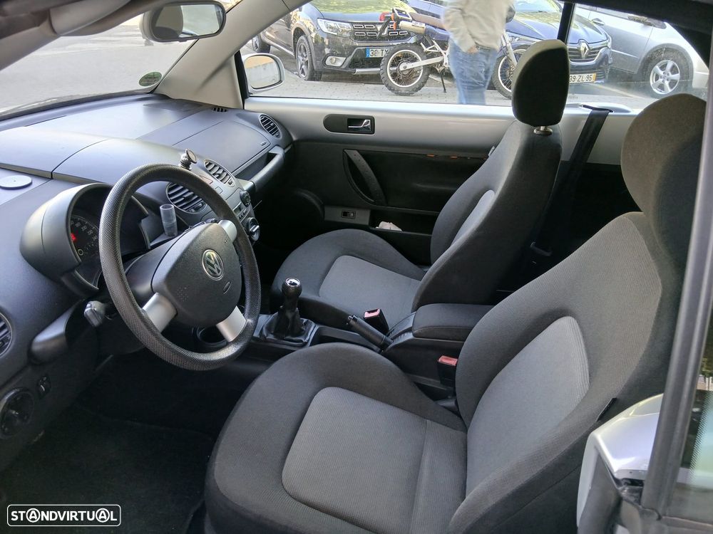 VW New Beetle Cabriolet 1.6 Top - 8