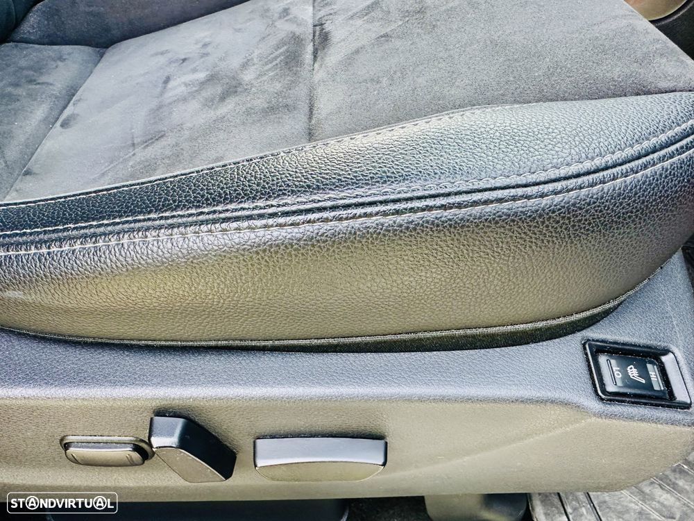 Mercedes-Benz X 250 d Pure 4-Matic Aut. - 26