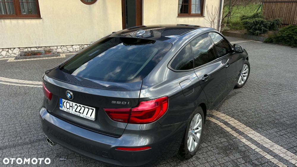 BMW 3GT 320i Advantage - 8