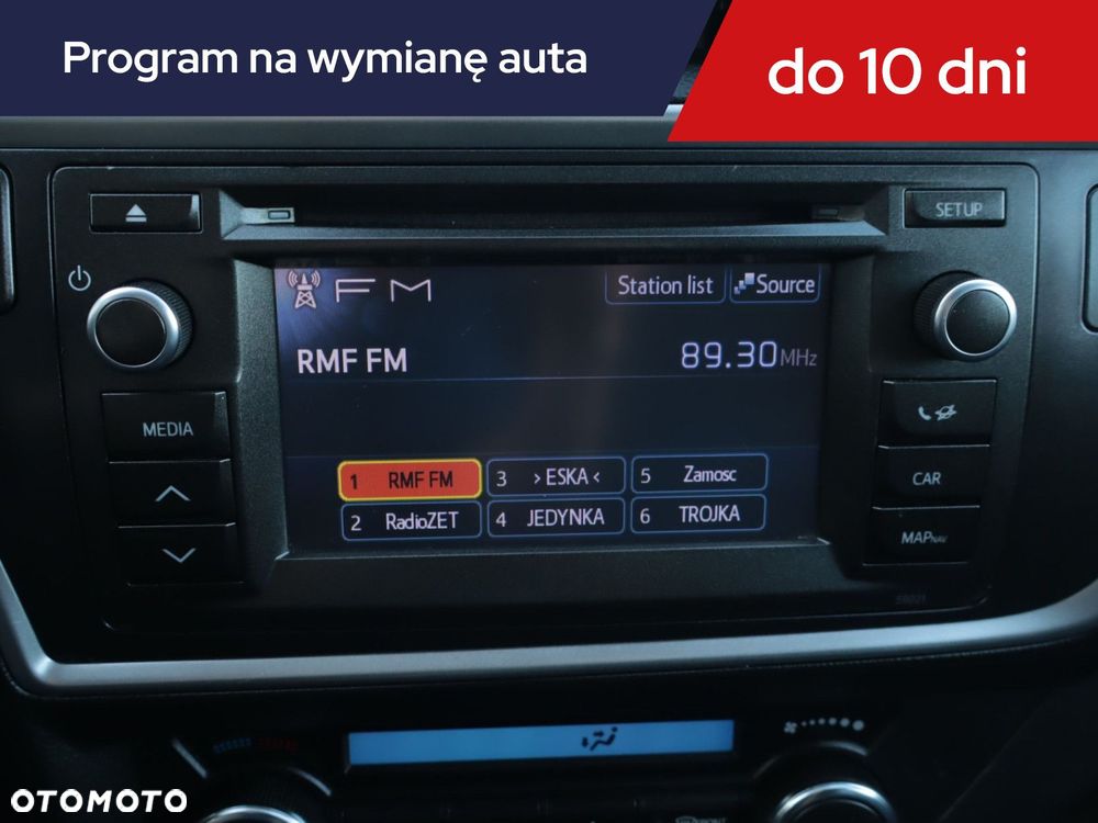 Toyota Auris - 14
