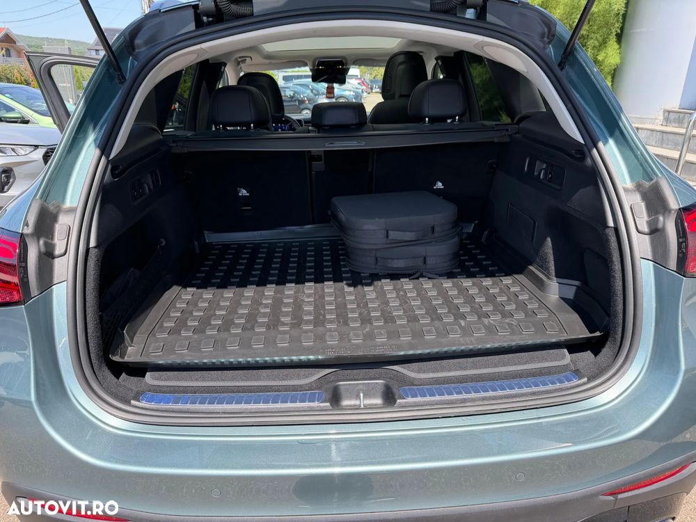 Mercedes-Benz GLC - 26