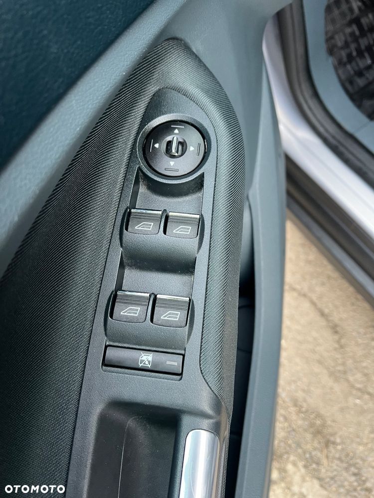 Ford C-MAX 1.0 EcoBoost Start-Stopp-System Trend - 19