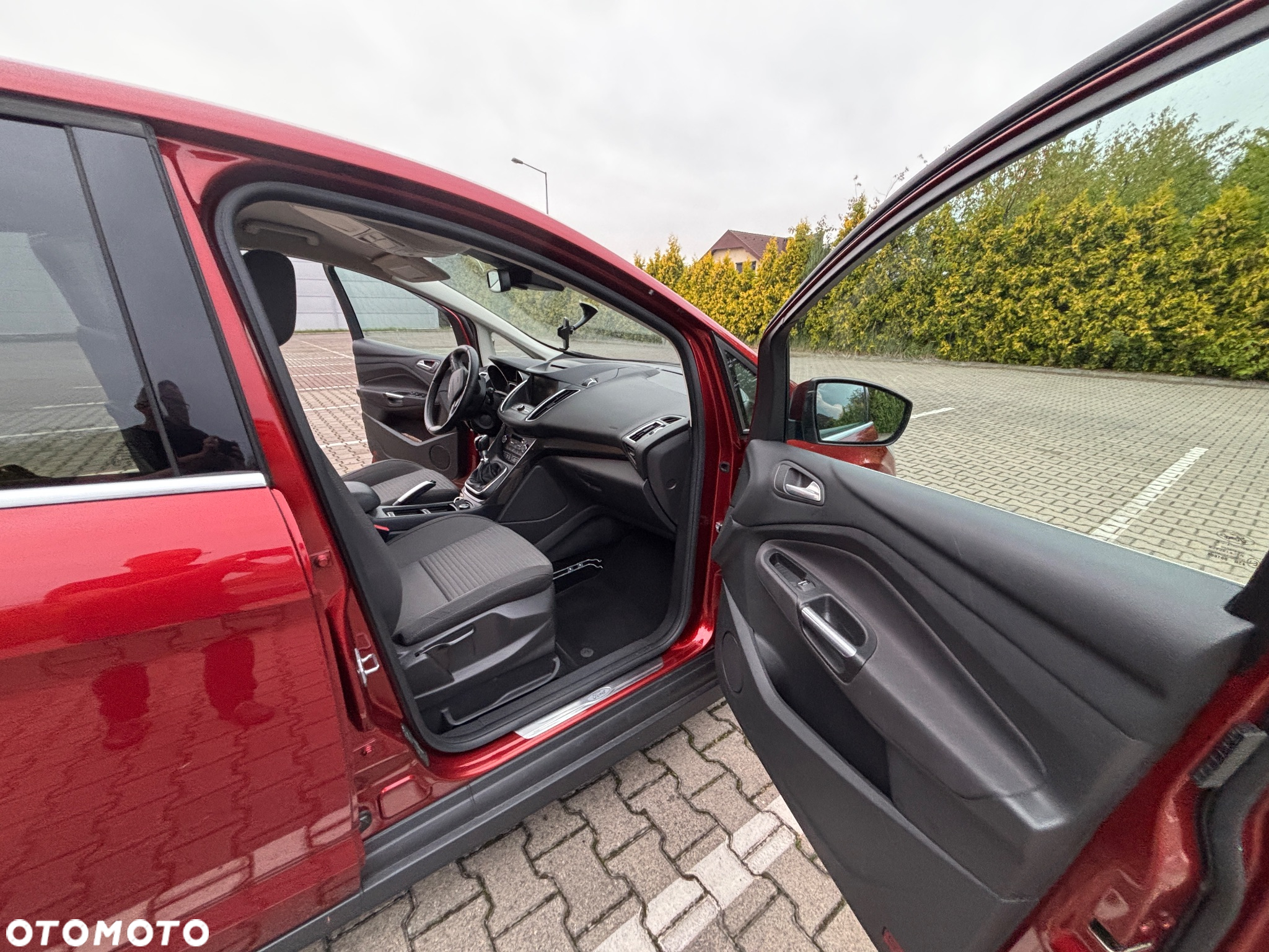 Ford C-MAX 1.5 TDCi Start-Stop-System Titanium - 17