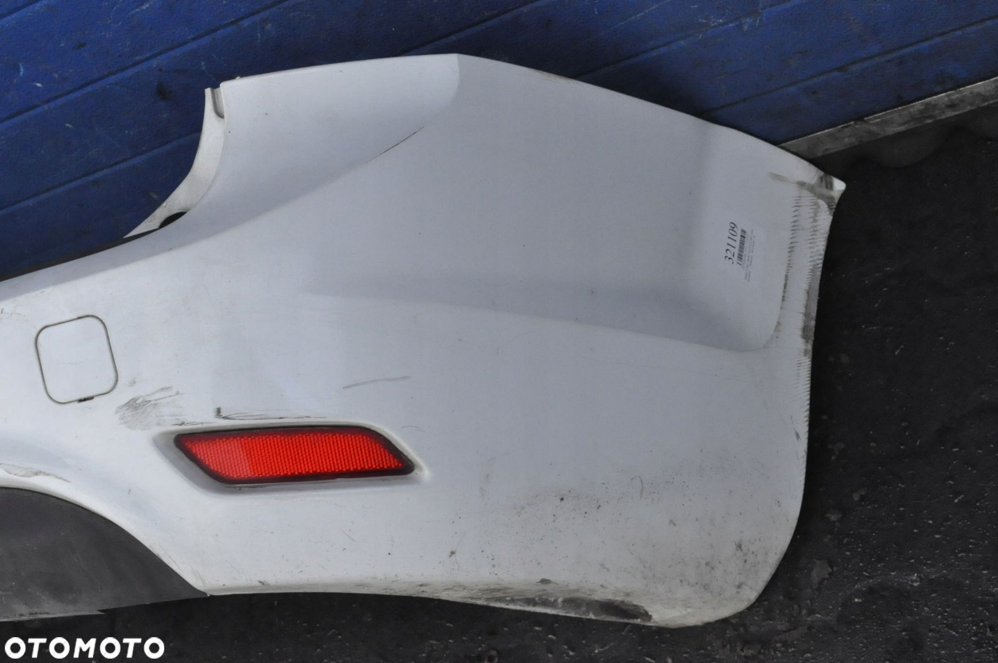 FORD FOCUS II MK2 LIFT 07-10 ZDERZAK TYŁ TYLNY KOMBI LAKIER 56 - 5
