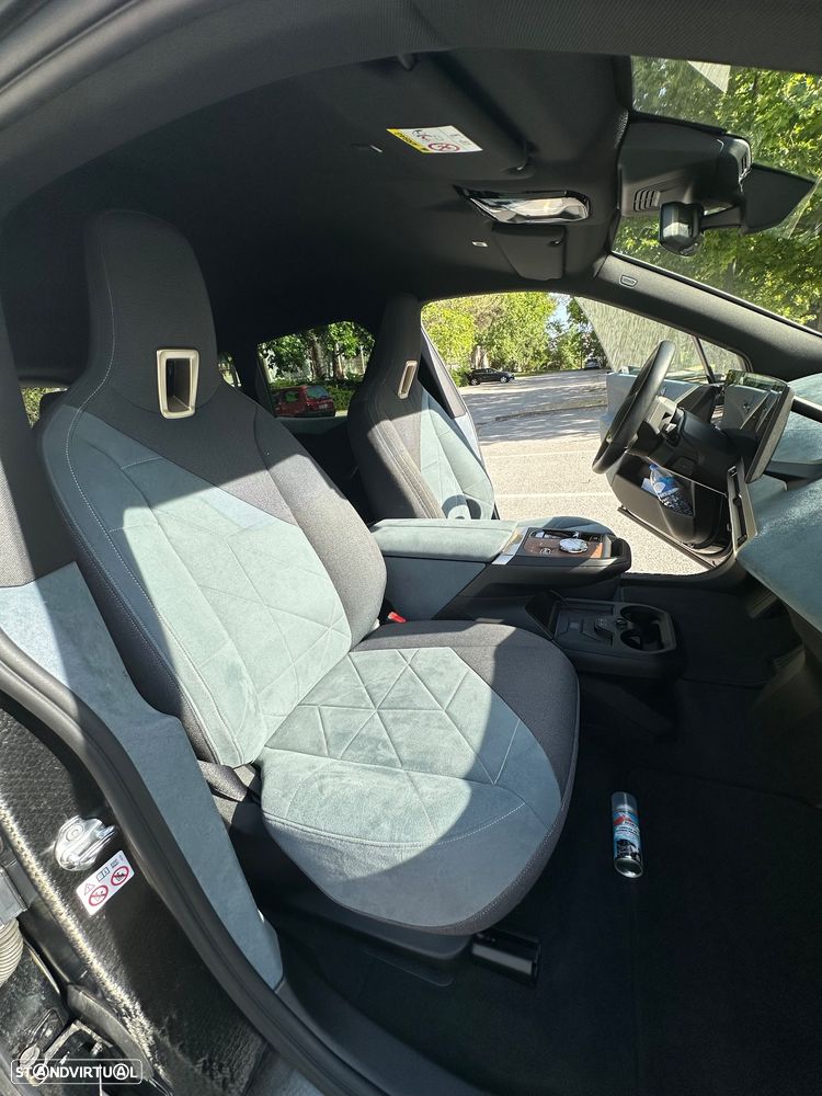 BMW iX xDrive 40 Pack Desportivo - 13