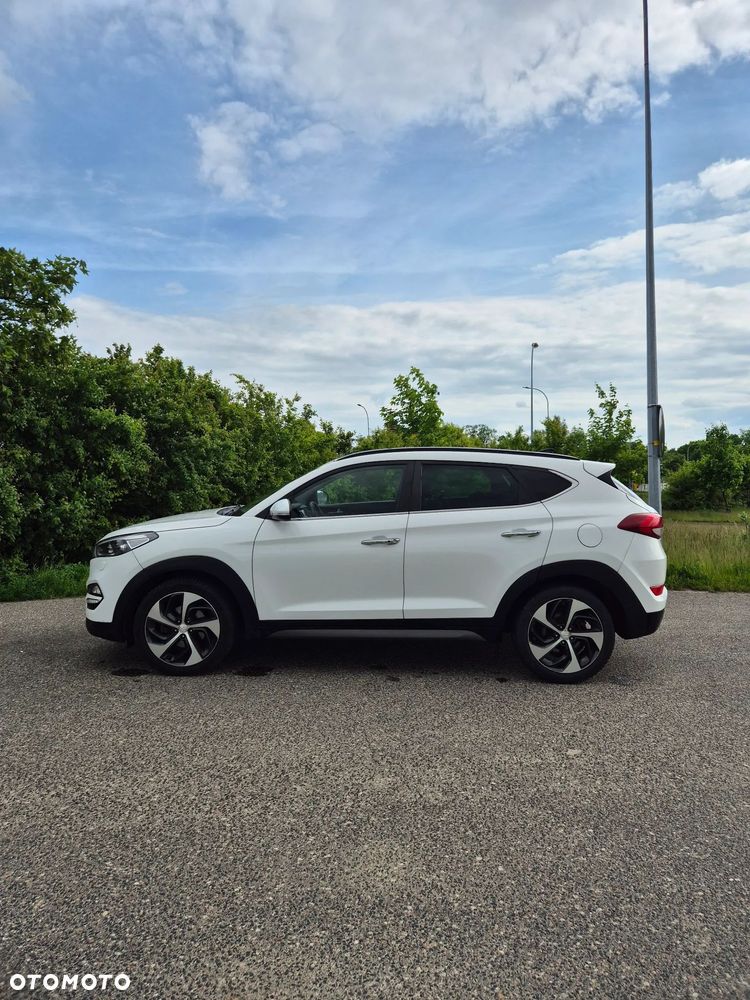 Hyundai Tucson 1.7 CRDI BlueDrive Premium 2WD DCT - 9