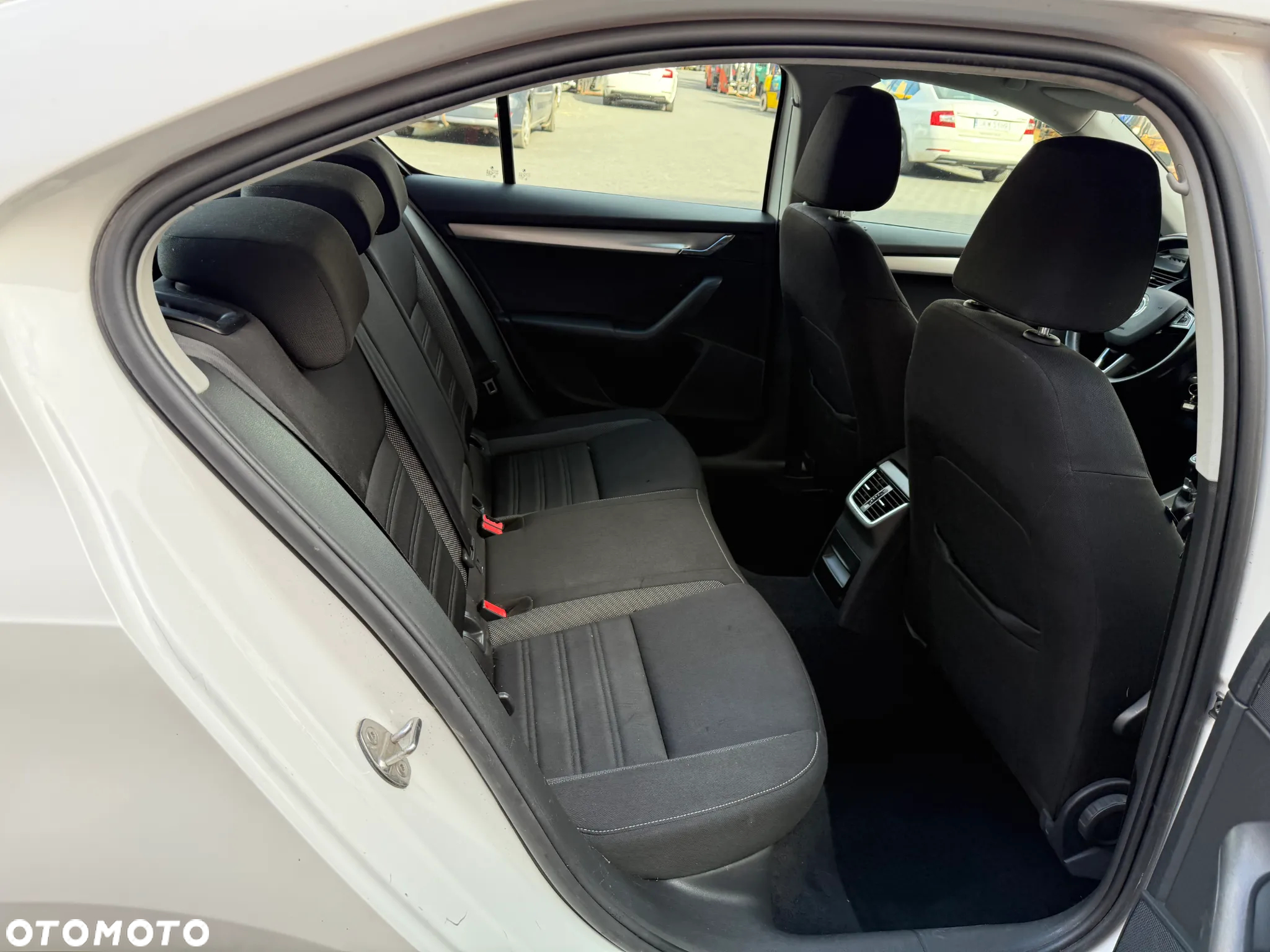Skoda Octavia 1.6 TDI Ambition - 21