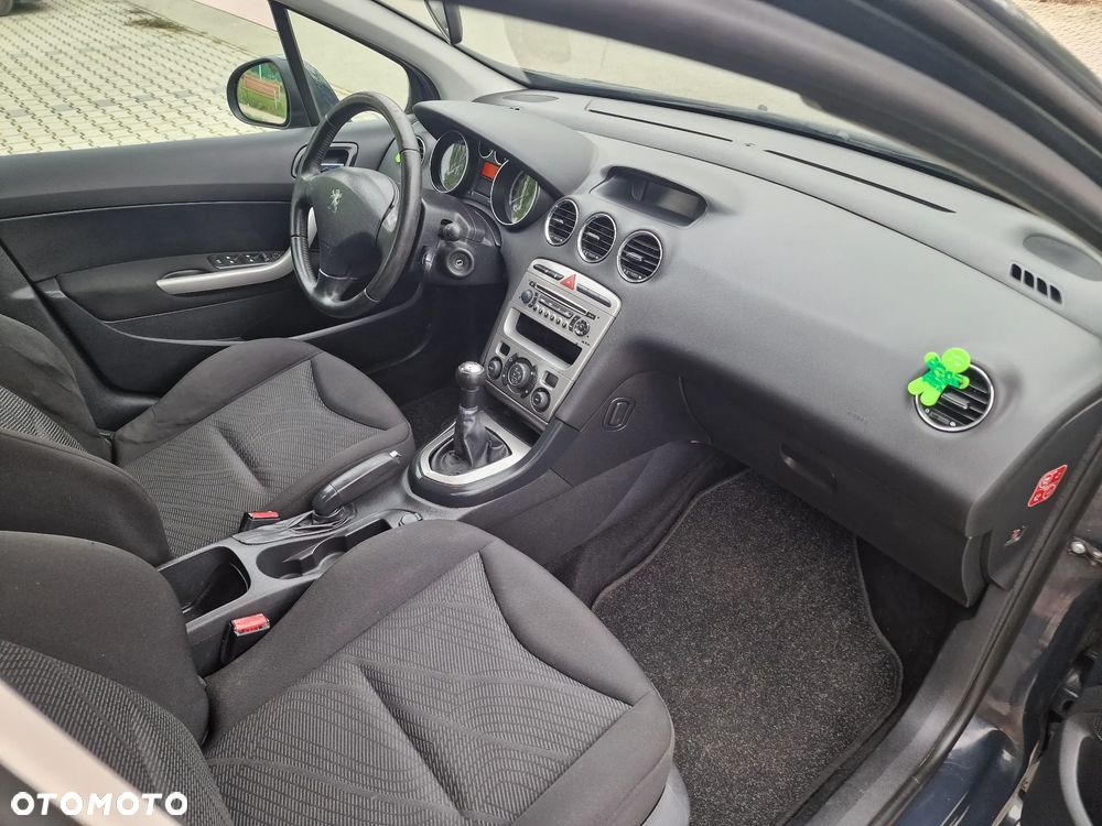 Peugeot 308 1.6 Trendy - 13