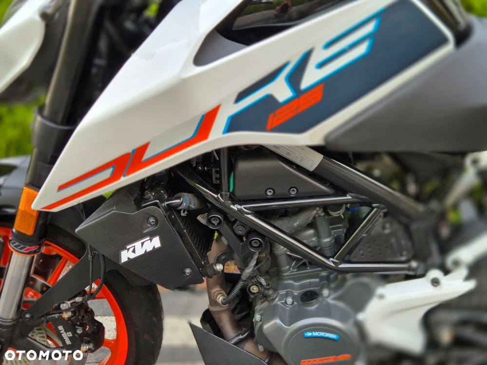 KTM Duke 125 - 19