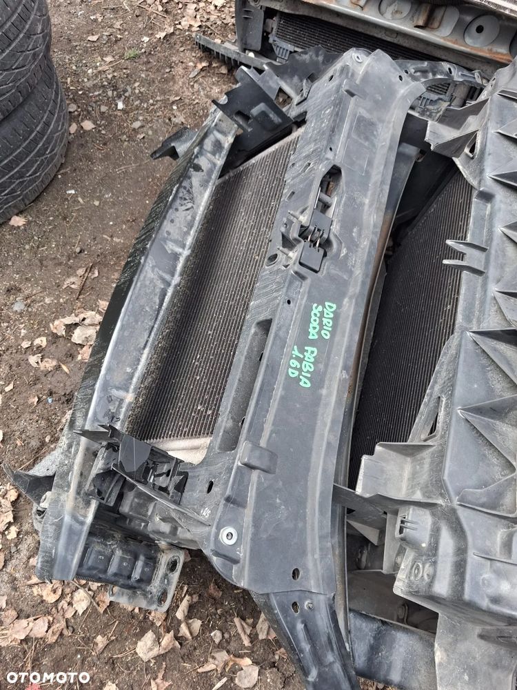 Pas przód chłodnice SKODA FABIA II  1.6 TDI   6R0820411H  OE - 4