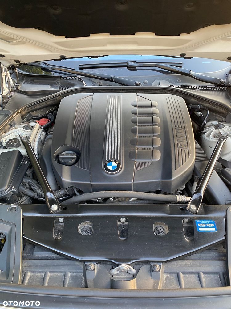 BMW Seria 5 - 21
