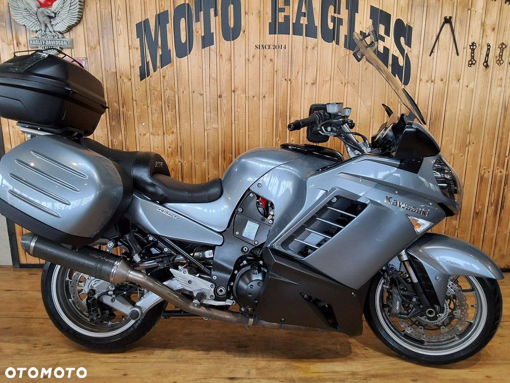 Kawasaki GTR - 6