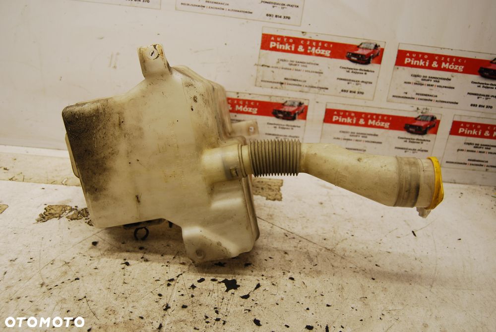 ZBIORNICZEK SPRYSKIWACZY 100-20953 SUBARU LEGACY IV IFT - 1
