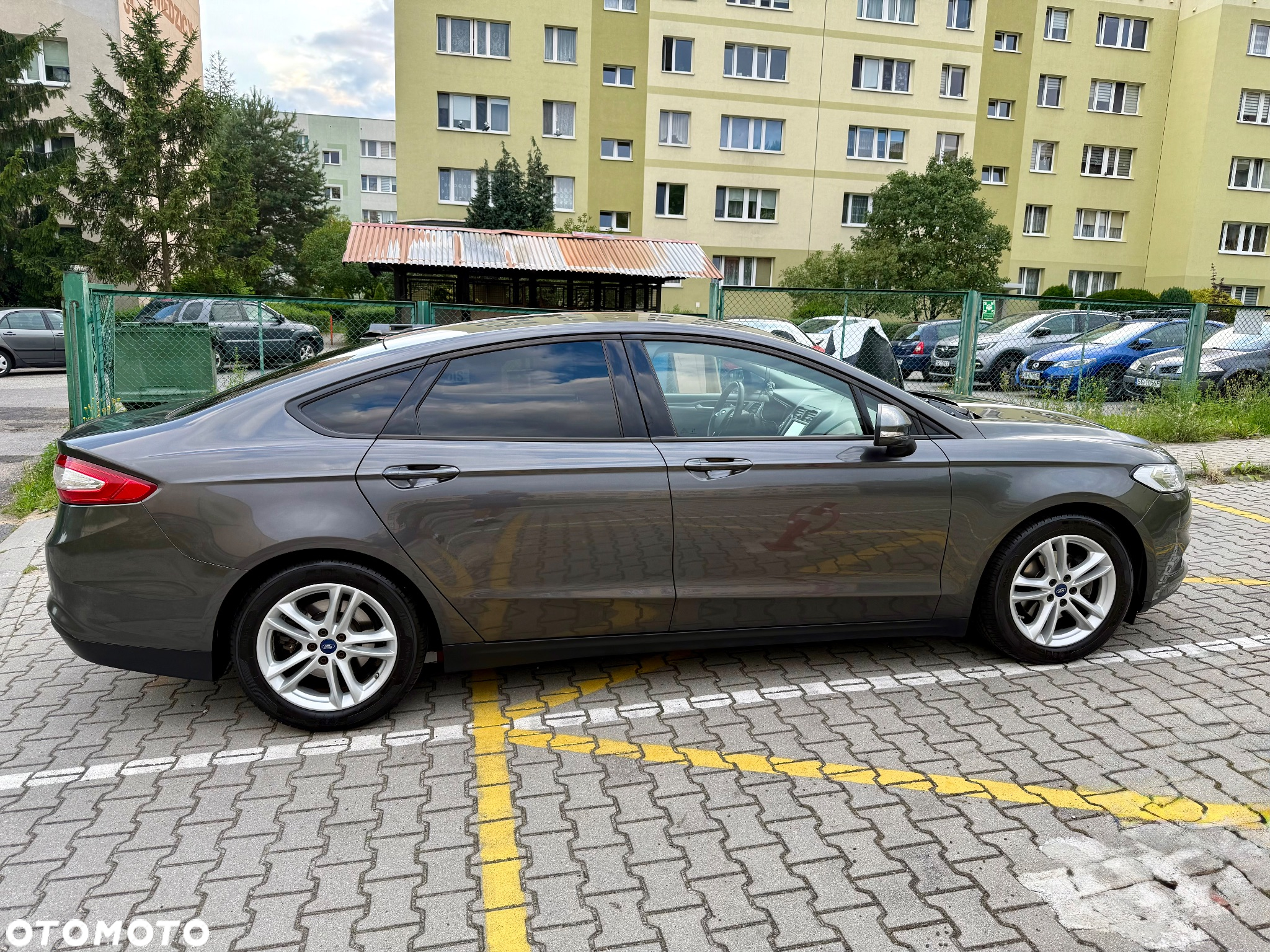 Ford Mondeo 1.5 EcoBoost Trend - 4