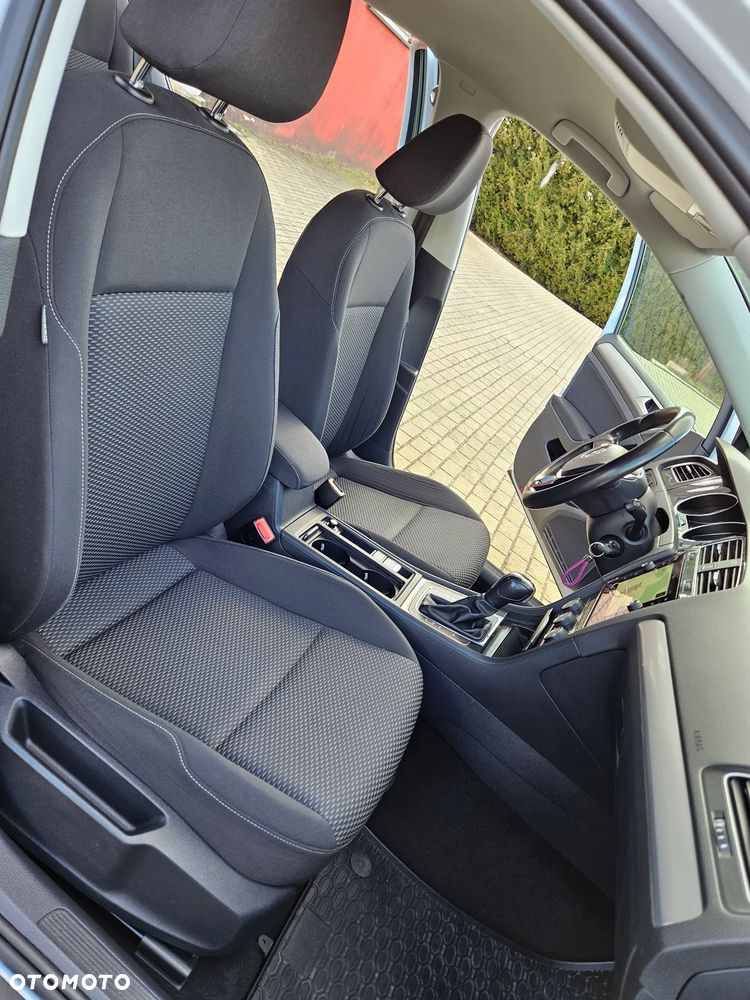 Volkswagen Golf - 31