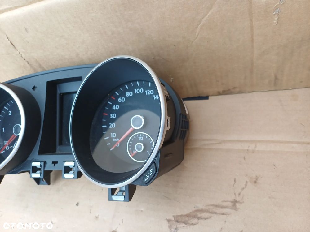 Golf VI 6 licznik zegary 5K0920860M 2.0 TDI Europa - 7