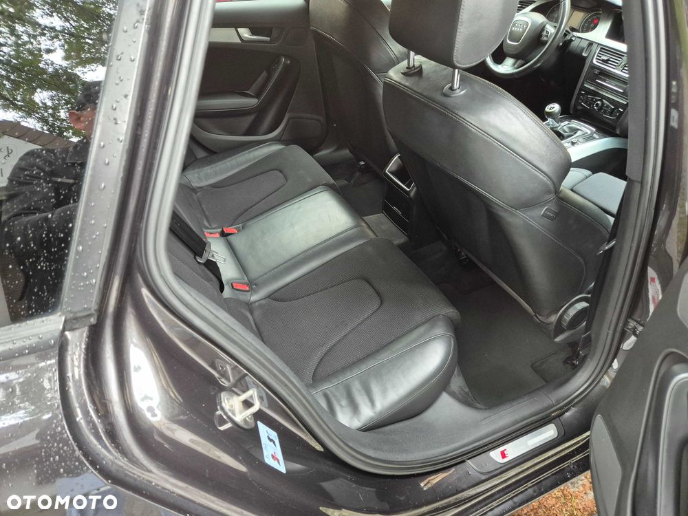 Audi A4 Allroad - 4