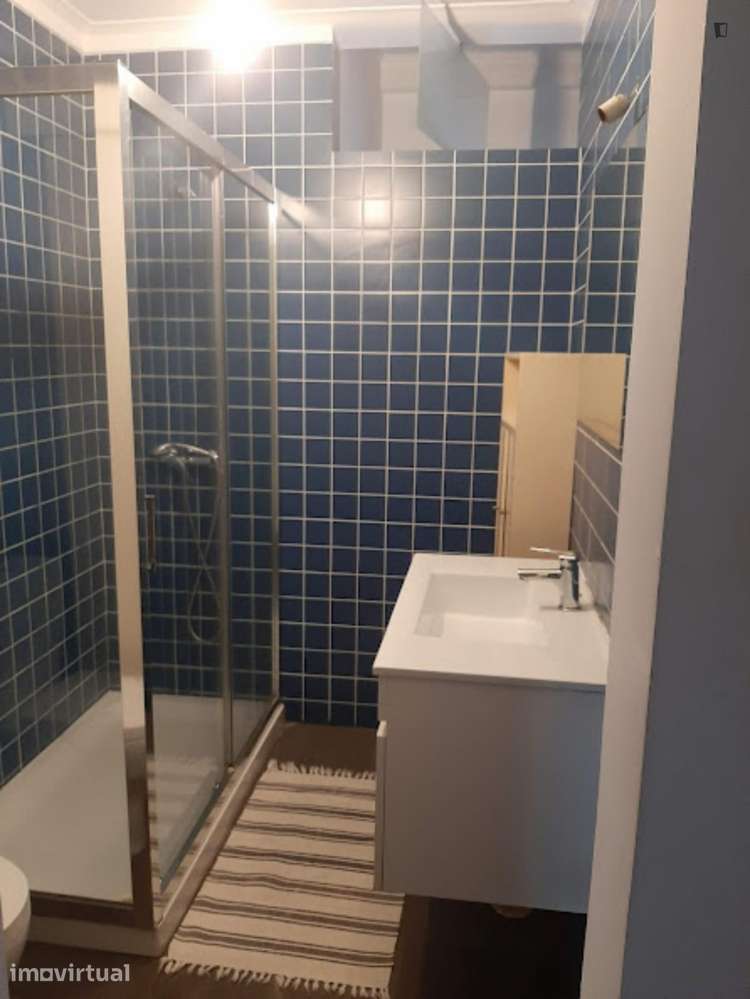 Quarto - localizado em Bairro do Sol Coimbra - Grande imagem: 2/9