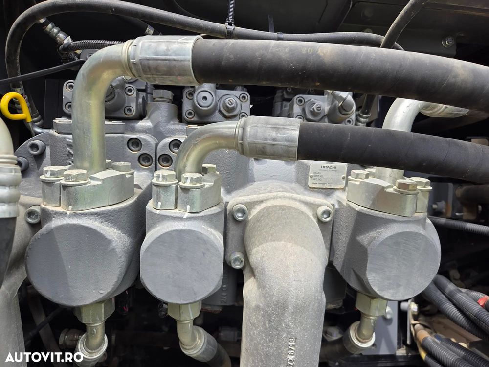 Hitachi ZX210-6, 2021, 2.993h, 23,1 tone, CUPLA RAPIDA+CUPA NOUA 1,3mc, Ad sapare 7m, inst picon, 3 camere, 3 pompe hidraulice, ridica 15t, motor Isuzu 172CP, posibilitate leasing 4 ani, CA NOU-PROMOTIE 104.900 EUR+Tva - 22