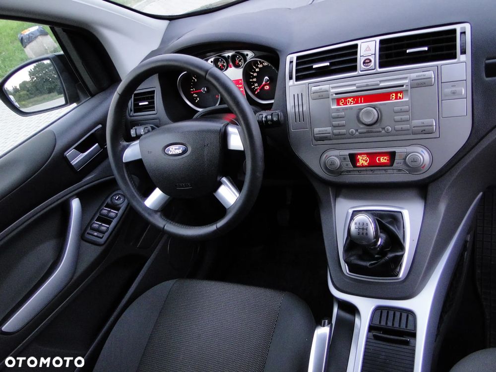 Ford Kuga 2.0 TDCi 4x4 Titanium - 5