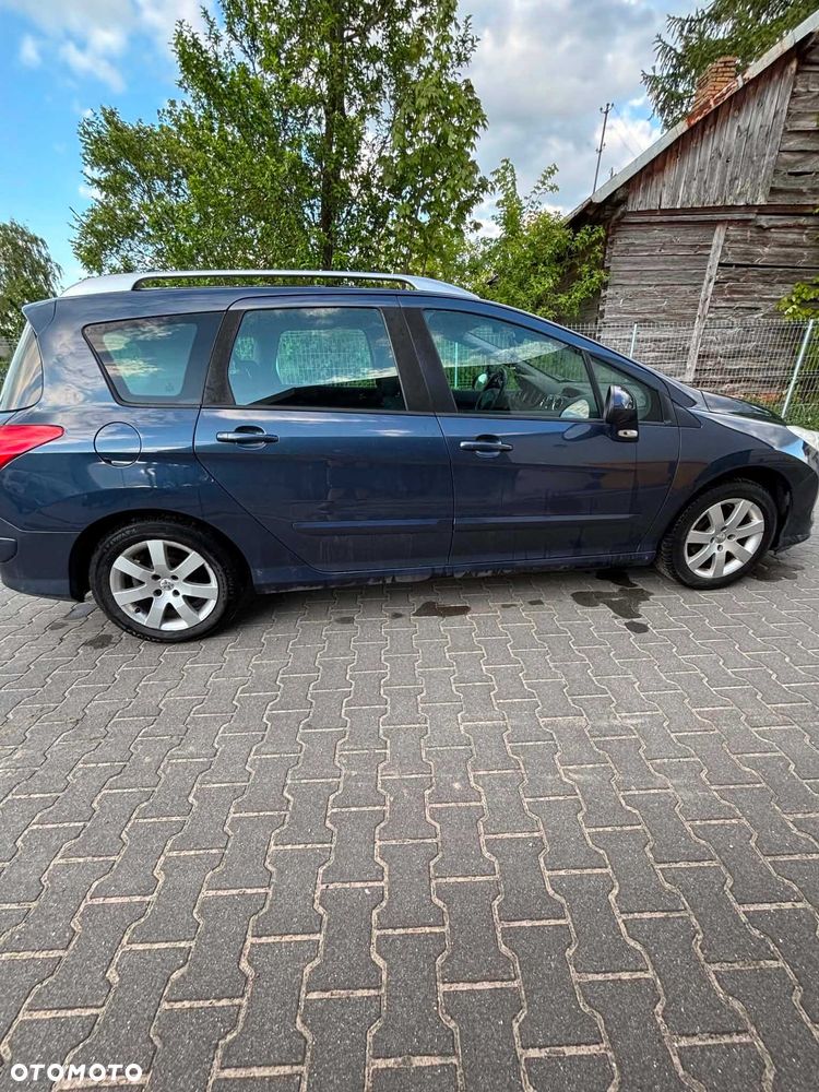 Peugeot 308 - 4