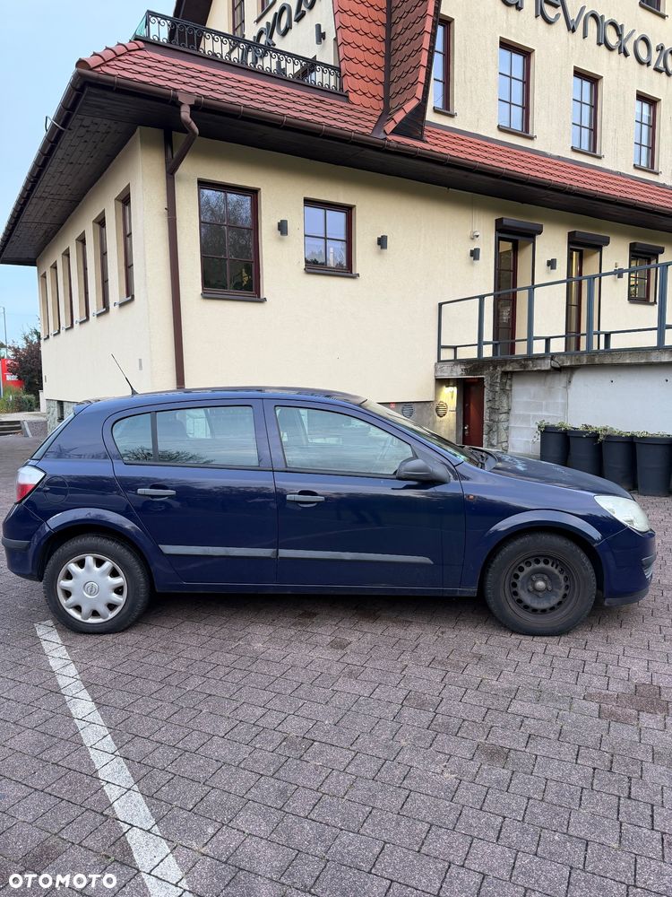 Opel Astra 2005 photo 3