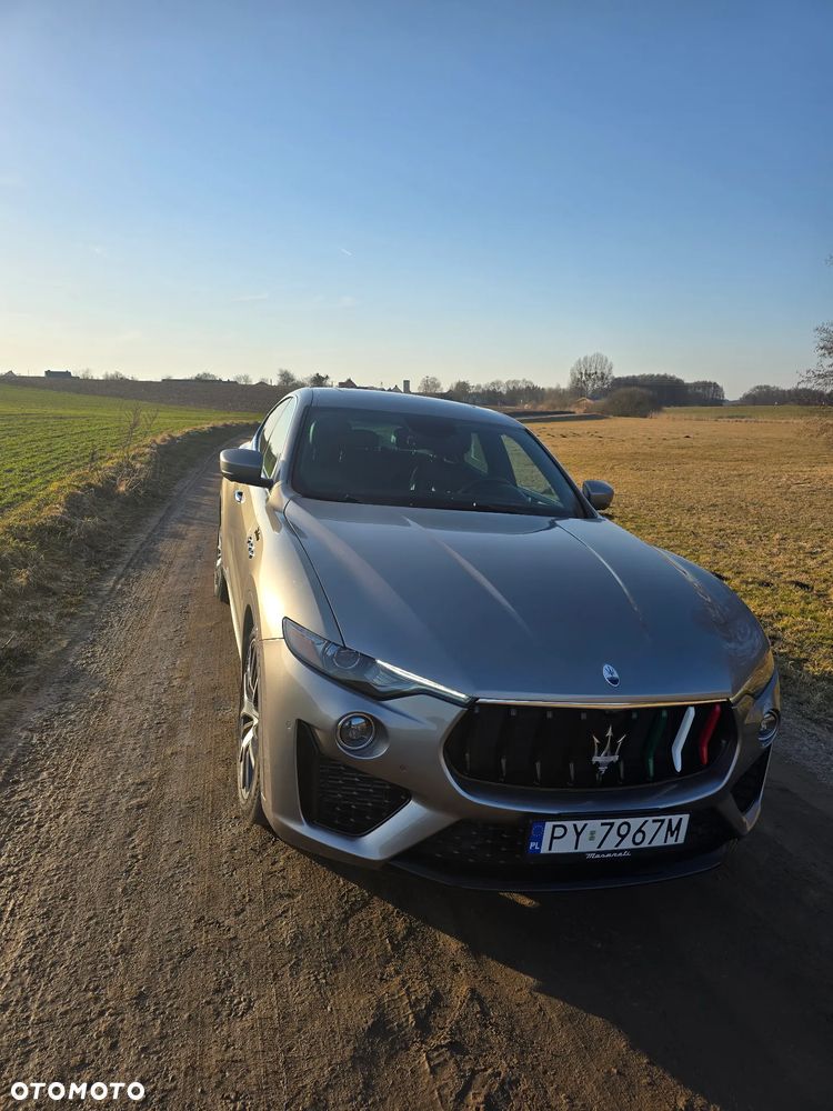 Maserati Levante Modena - 11