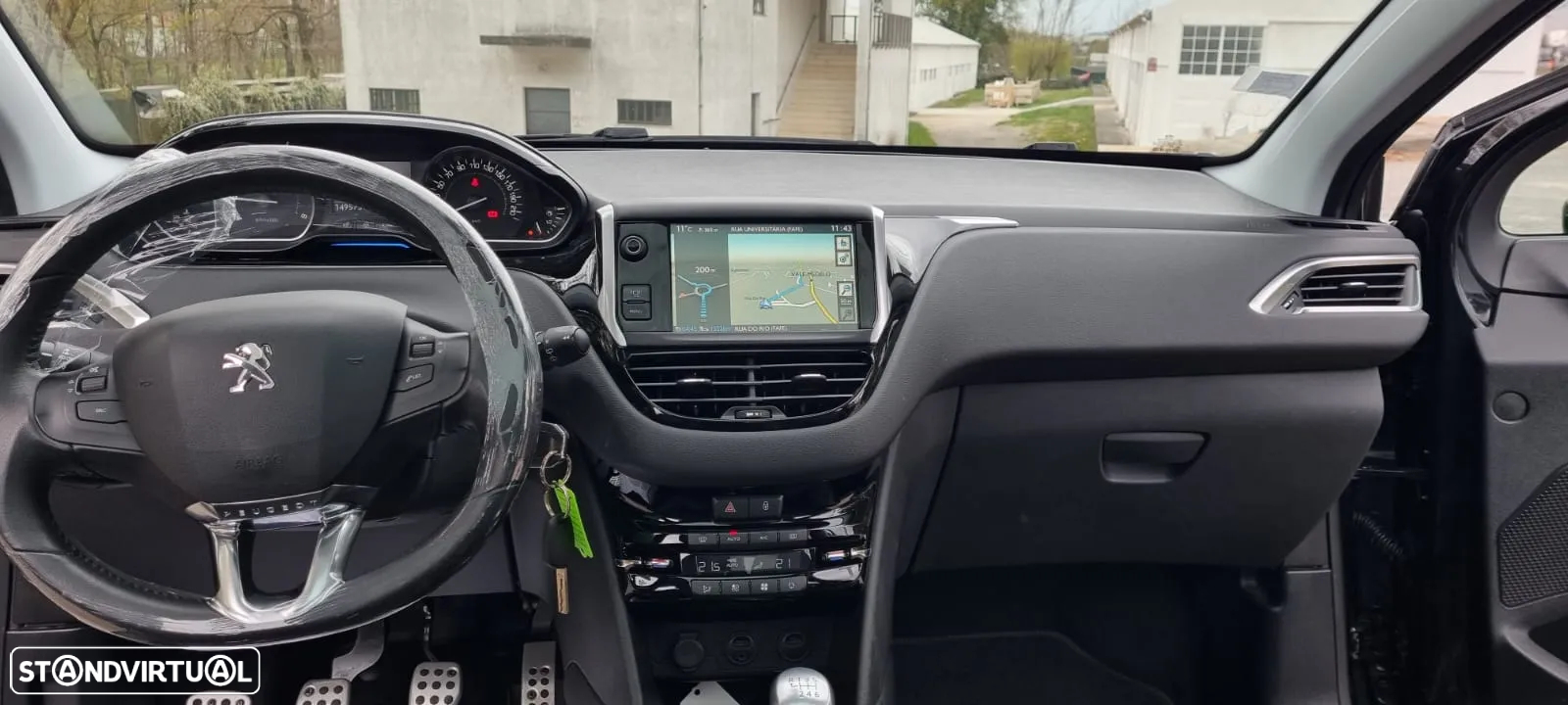Peugeot 208 e-HDi FAP 115 Stop&Start Intuitive - 12