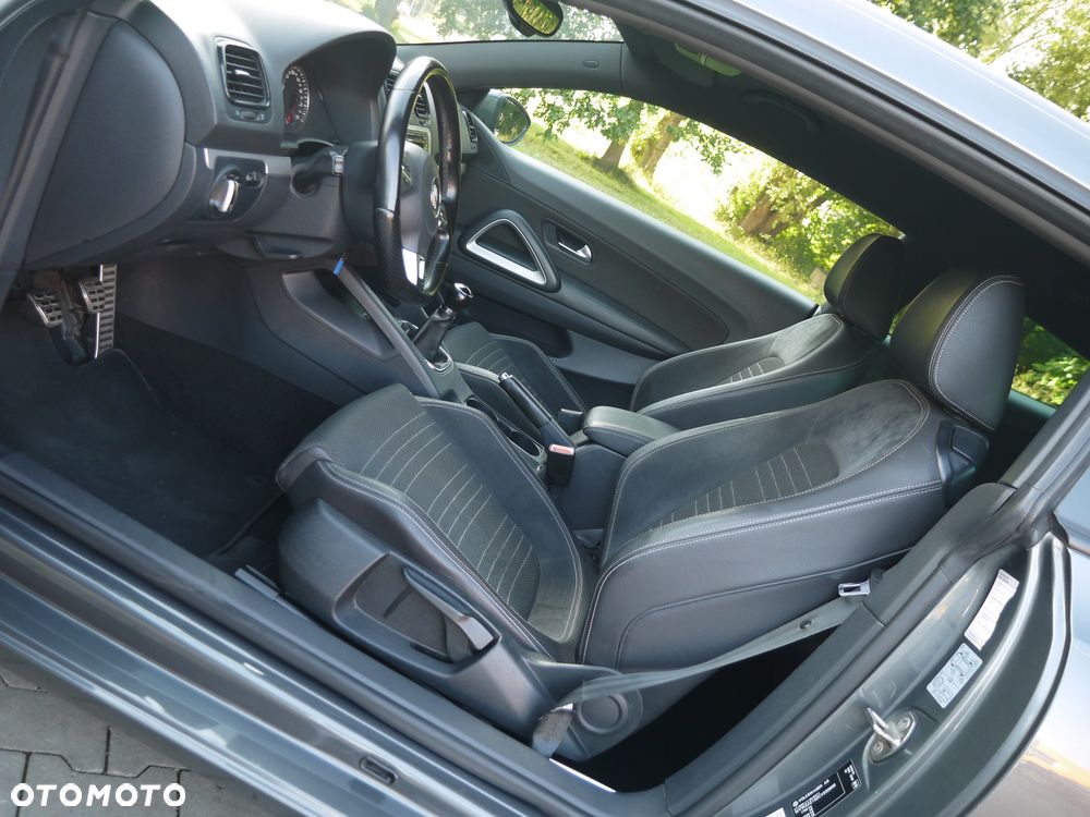Volkswagen Scirocco 2.0 TDI - 15