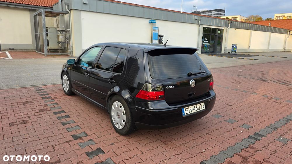 Volkswagen Golf IV 1.6 Trendline - 4
