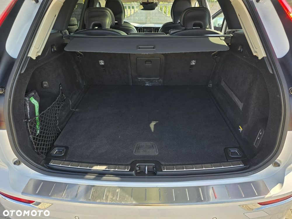 Volvo XC 60 D4 AWD Inscription - 16