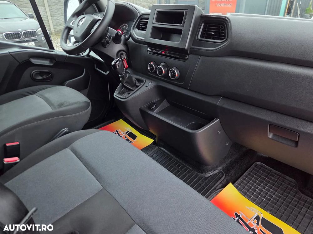 Renault New Master L2H2 - 19