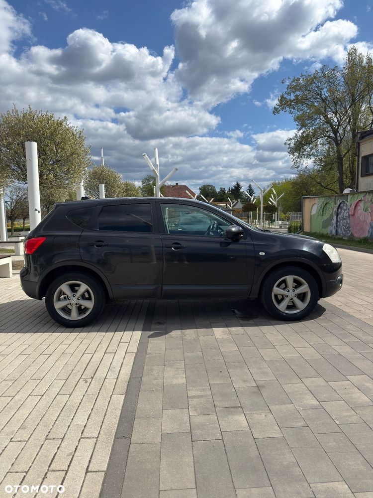 Nissan Qashqai 2.0 dCi DPF acenta - 7