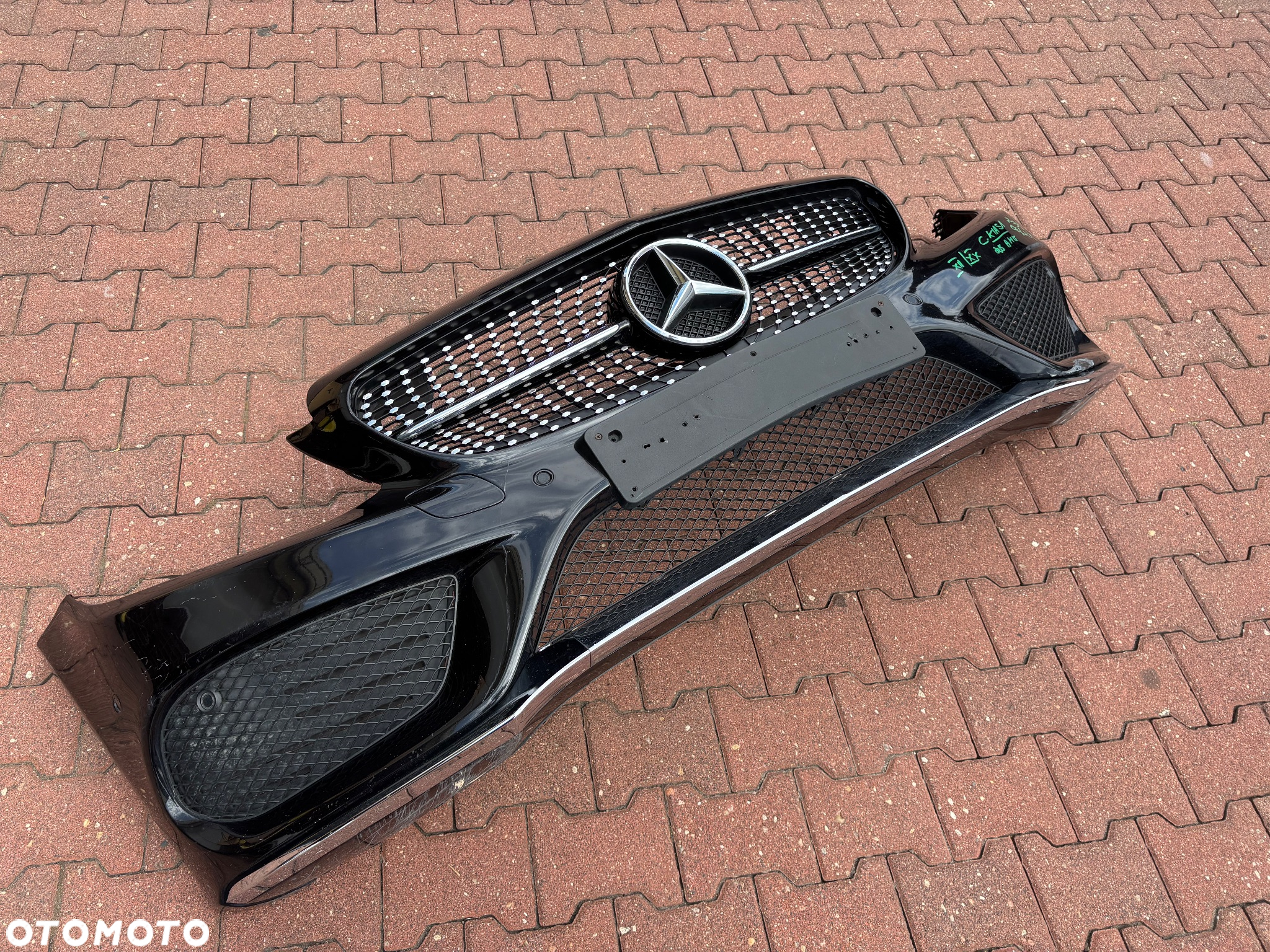 Mercedes C Klasa 205 AMG zderzak przedn - 8