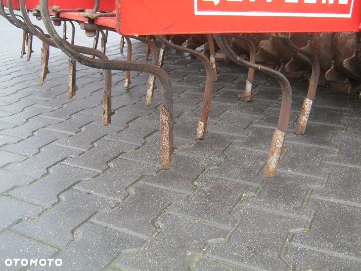 Kuhn INTEGRA 3000 - 4