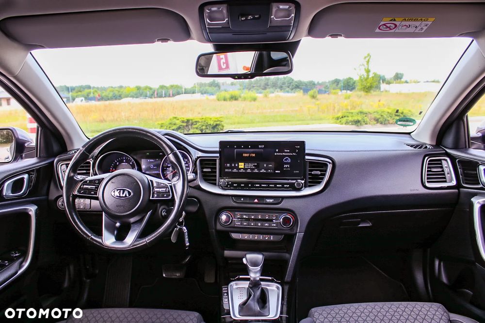 Kia Ceed 1.6 CRDi DCT Platinum Edition - 18