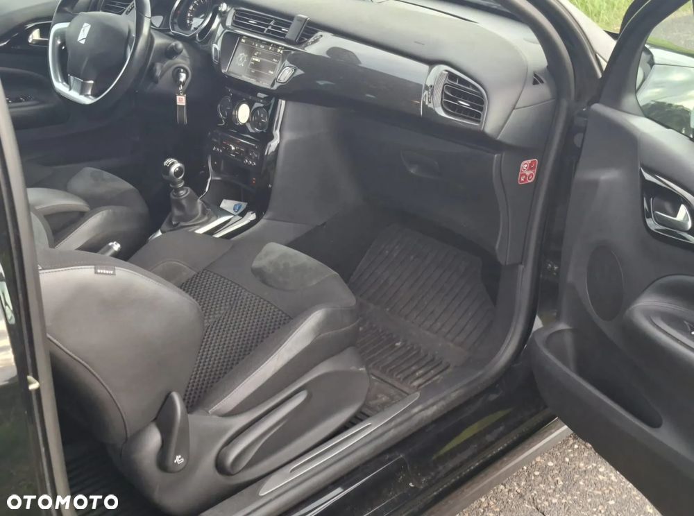 Citroën DS3 THP 155 SportChic - 8