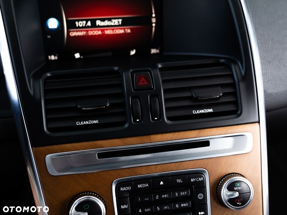 Volvo XC 60 - 37