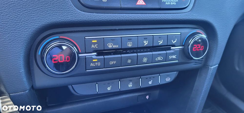 Kia Ceed 1.5 T-GDI L Business Line Plus - 15