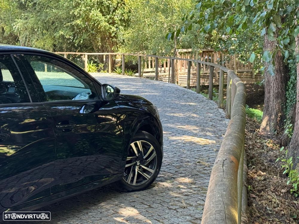 Peugeot 208 1.2 PureTech Allure - 5