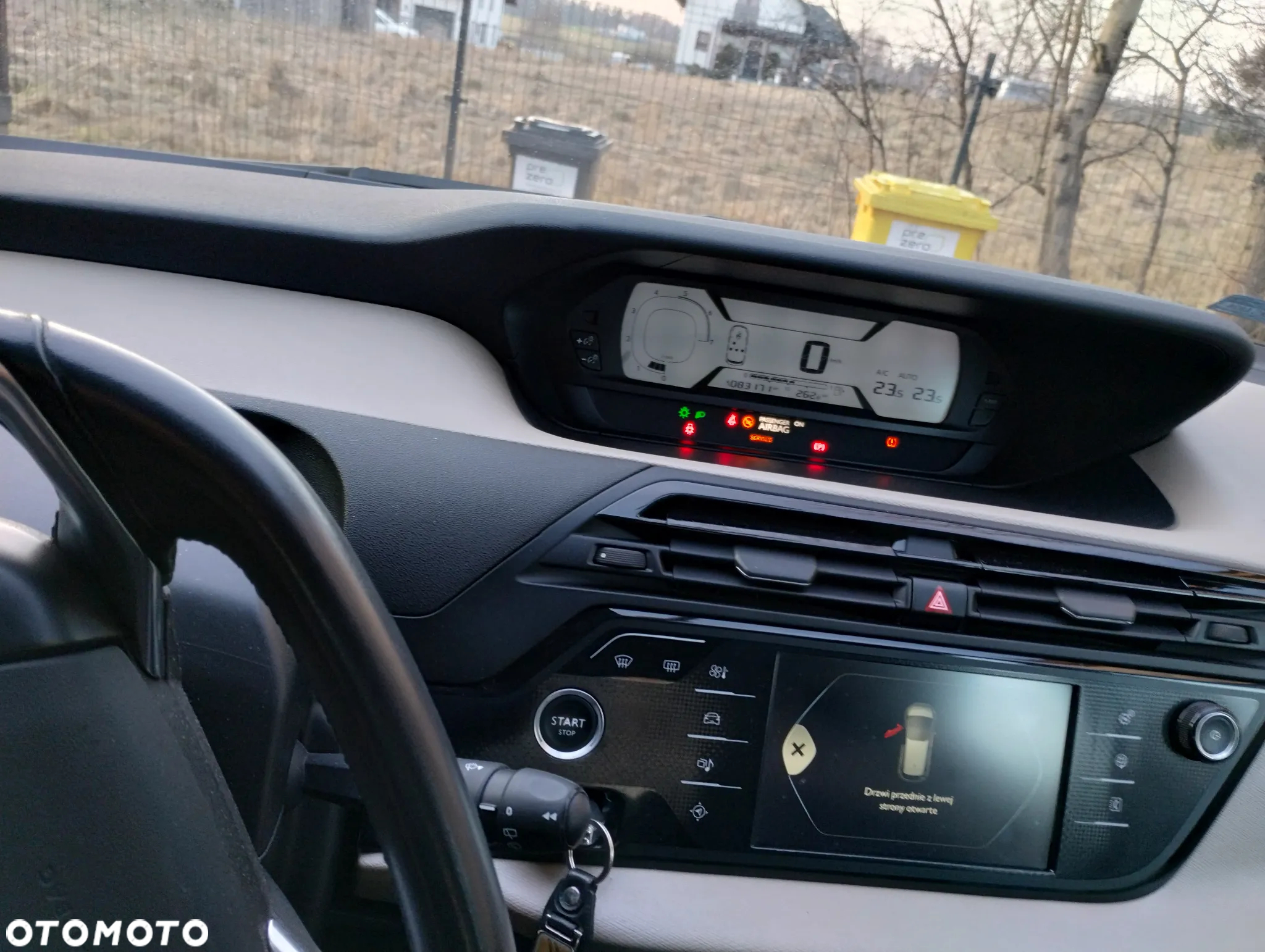 Citroën C4 Picasso - 11