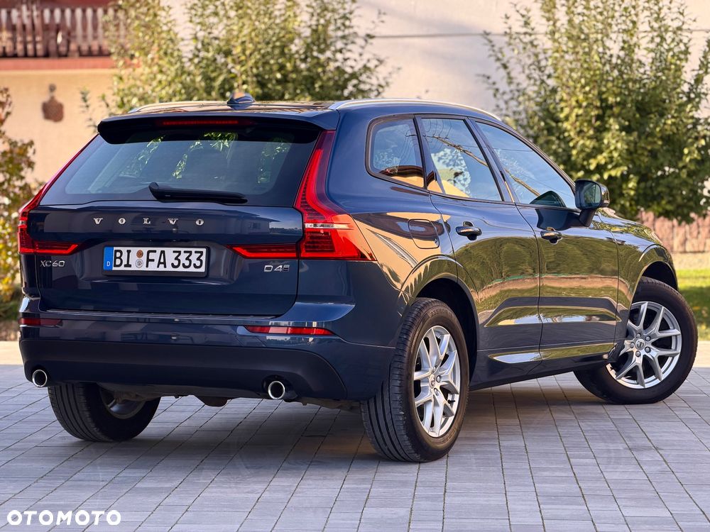 Volvo XC 60 D4 AWD Momentum - 13
