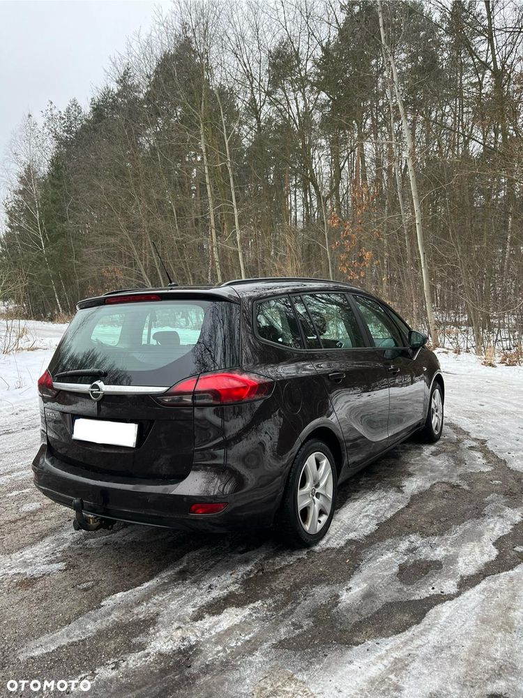 Opel Zafira - 2