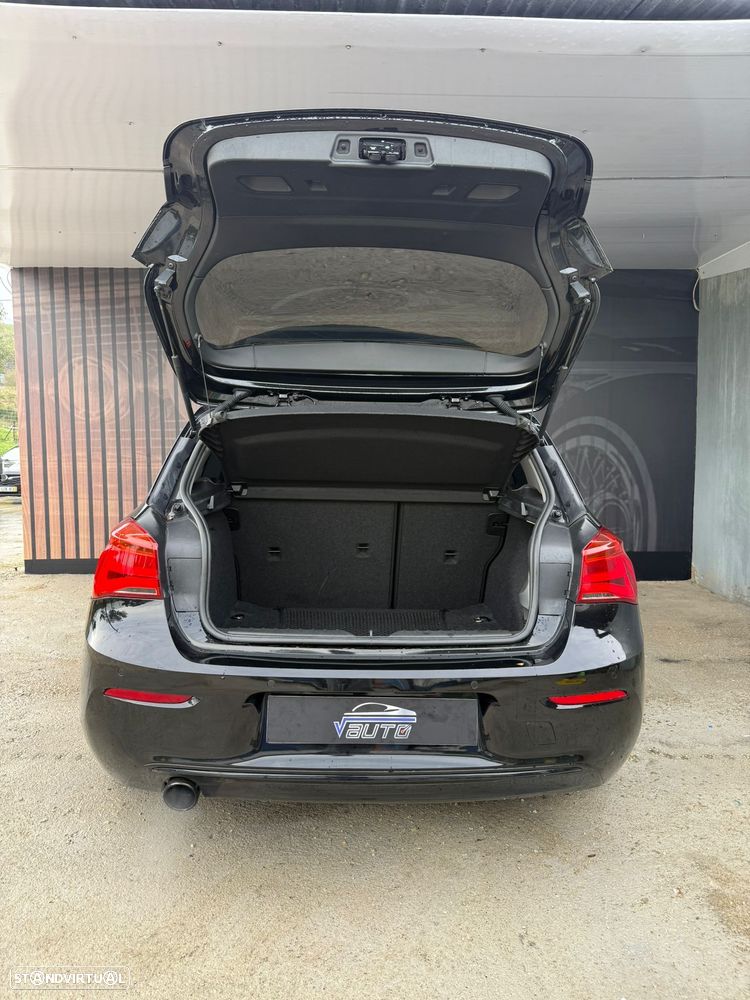 BMW 116 i Sport Line - 11