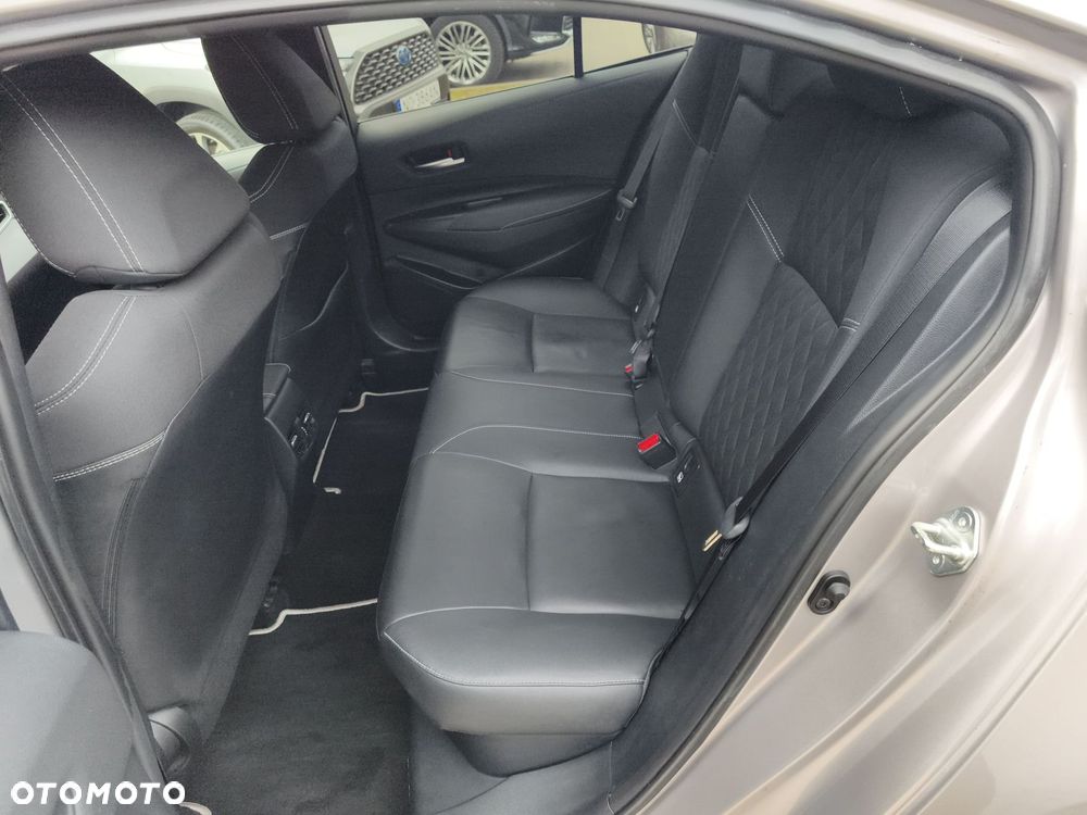 Toyota Corolla 1.8 Hybrid Executive - 14