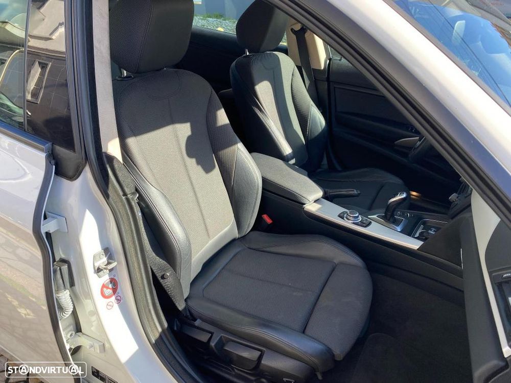 BMW 320 Gran Turismo d xDrive Sport-Aut. - 34